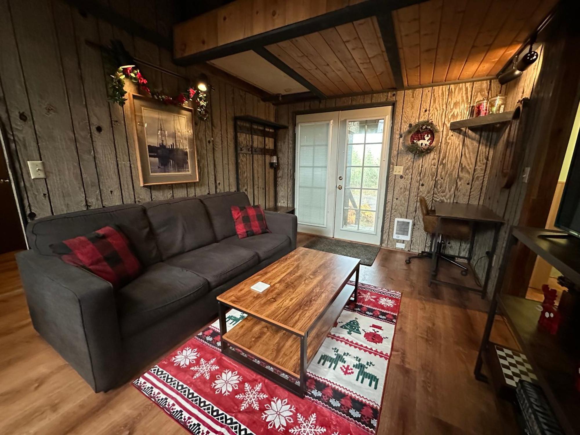 The Cabin In 帕克伍德 外观 照片